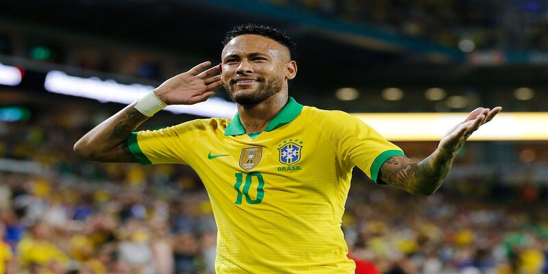 Neymar Jr : A Global Icon of Brazilian Football